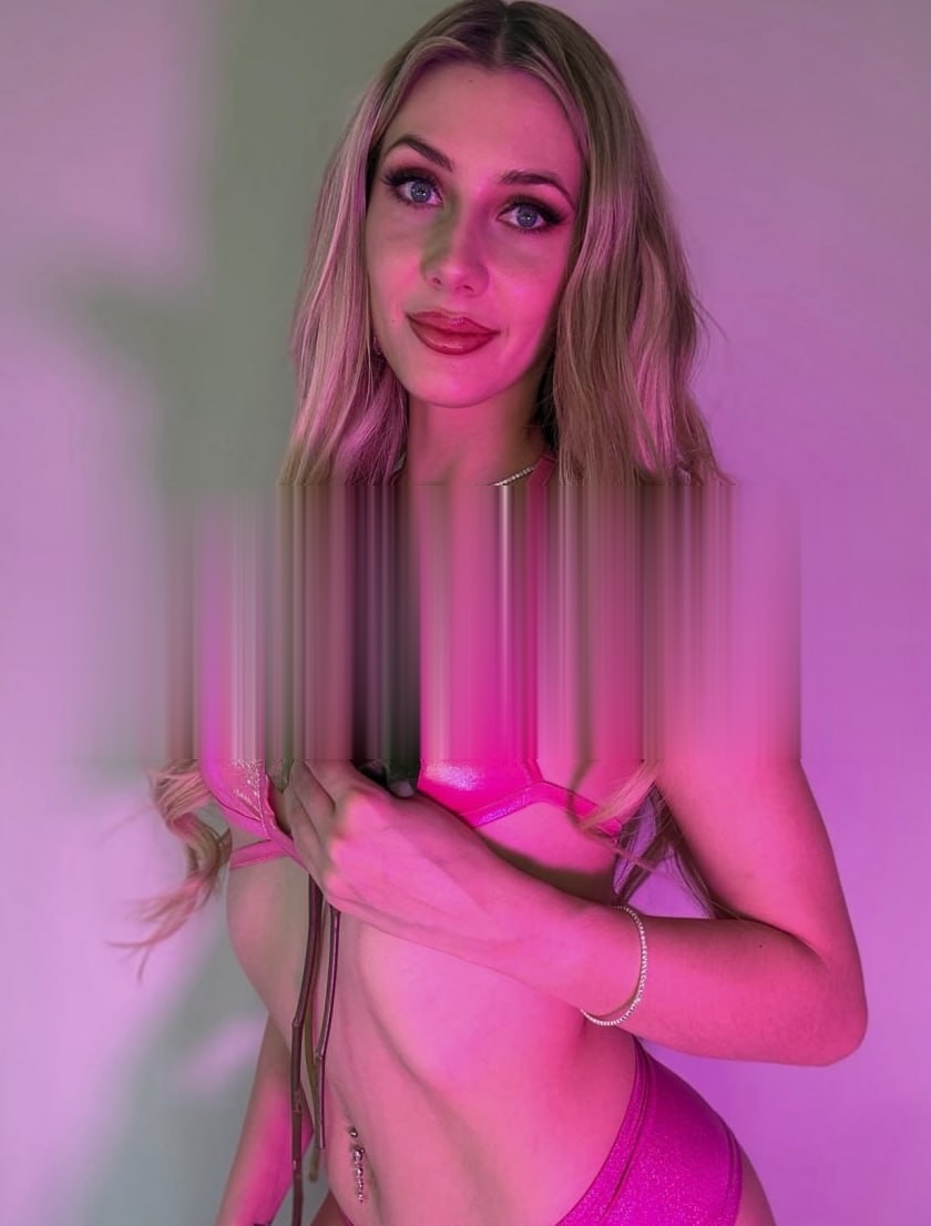 EmilyJadeOfficial